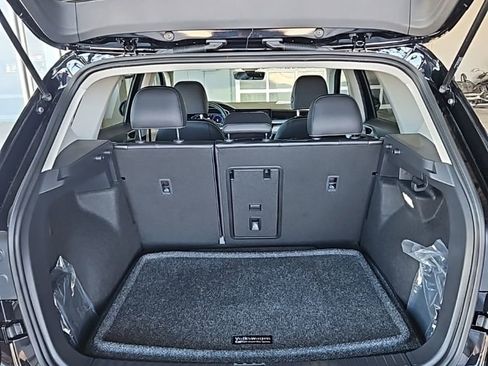 New 2026 Volkswagen Taos SEL image 19