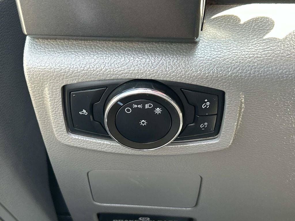 Used 2022 Ford F250 XLT w/ FX4 Off-Road Package AWD/4WD image 44