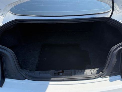 Used 2018 Ford Mustang GT Premium image 15