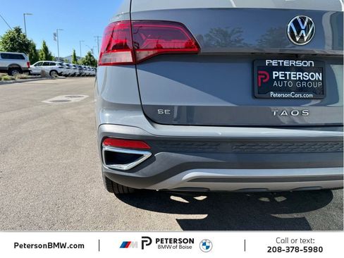 Used 2022 Volkswagen Taos SE FWD image 13