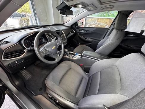 Used 2024 Chevrolet Malibu LT FWD image 16