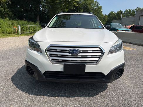 Used 2017 Subaru Outback 2.5i AWD/4WD image 6