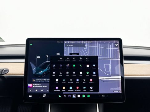 Used 2019 Tesla Model 3 Mid Range RWD image 23