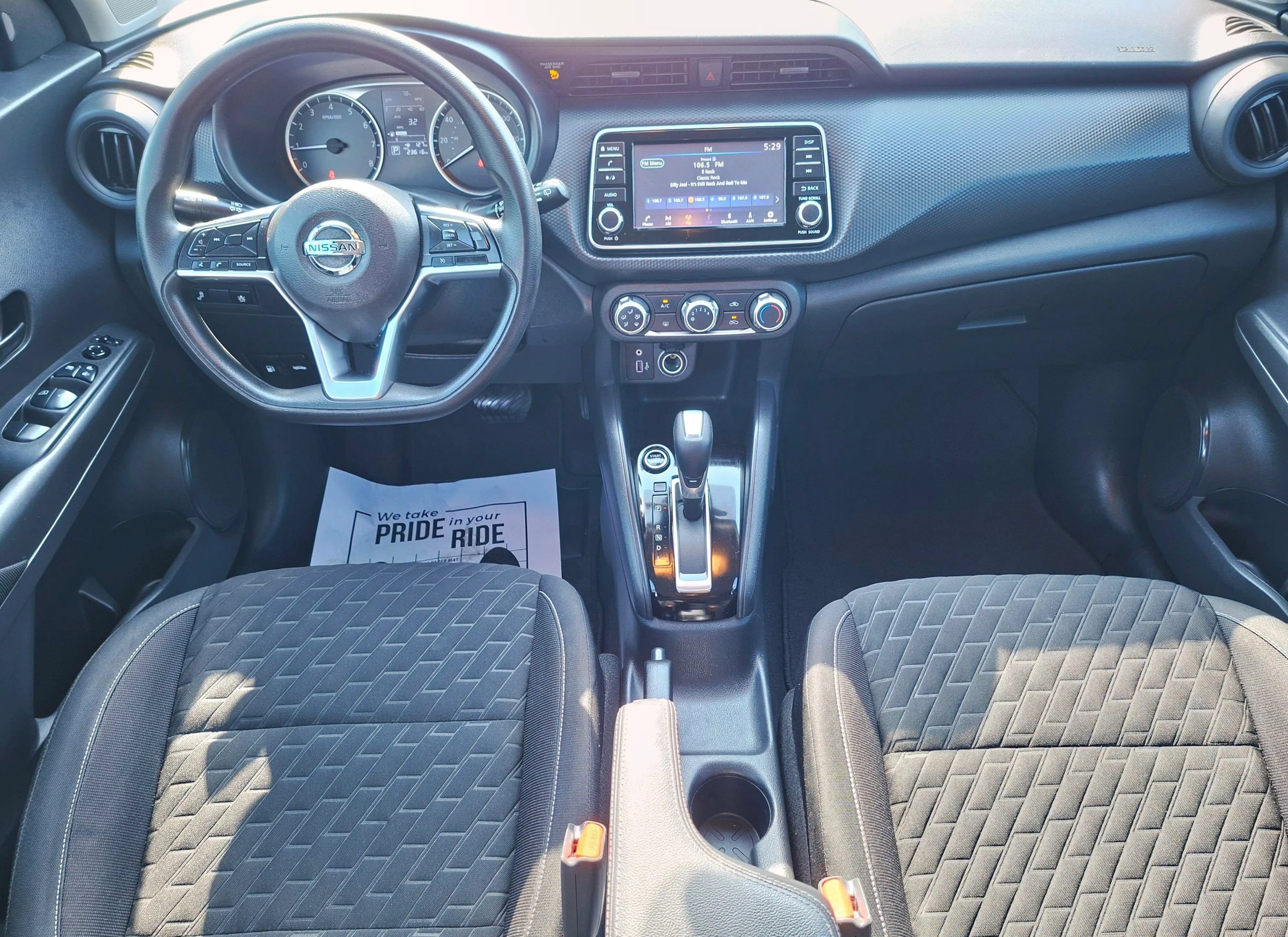 Used 2021 Nissan Kicks S FWD image 7