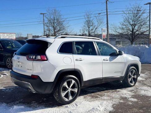 Used 2019 Jeep Cherokee Limited image 6