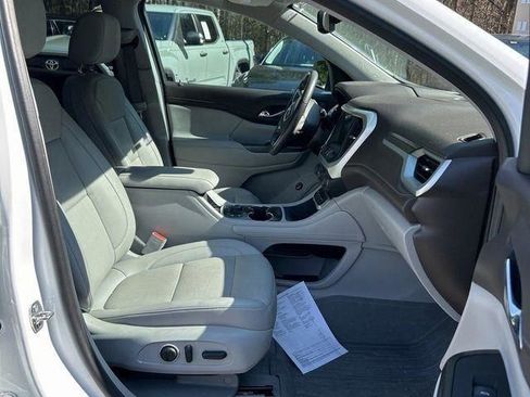 Used 2022 GMC Acadia SLT w/ Technology Package image 26