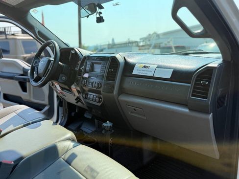Used 2019 Ford F550 2WD SuperCab Super Duty image 50