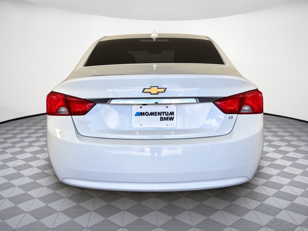 Used 2019 Chevrolet Impala LT FWD image 11