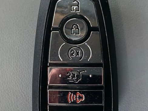 Used 2020 Lincoln Corsair Standard w/ Premium Package image 35