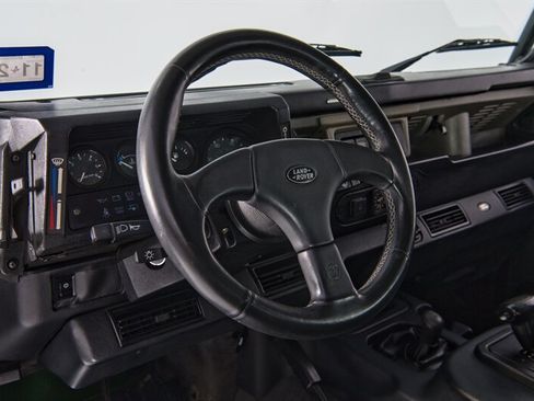 Used 1997 Land Rover Defender 90 AWD/4WD image 22