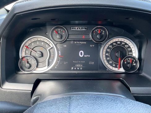 Used 2017 RAM 1500 Laramie w/ Convenience Group image 11