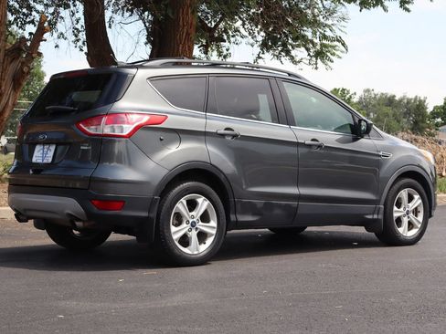 Used 2016 Ford Escape SE w/ SE Leather Comfort Package AWD/4WD image 5