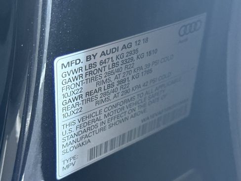 Used 2019 Audi Q8 Premium Plus w/ Premium Plus image 35