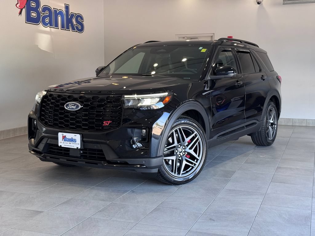 Used 2026 Ford Explorer ST w/ Sun And Sound Package AWD/4WD image 2