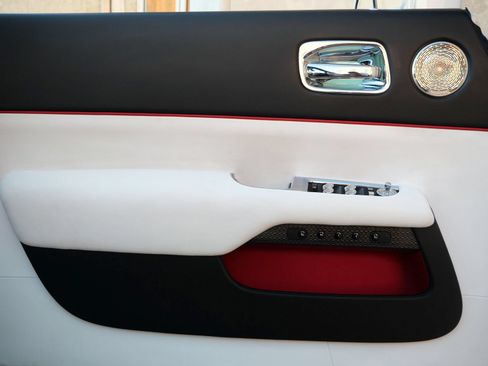 Certified 2021 Rolls-Royce Wraith w/ Rolls-Royce Signature Package RWD image 25