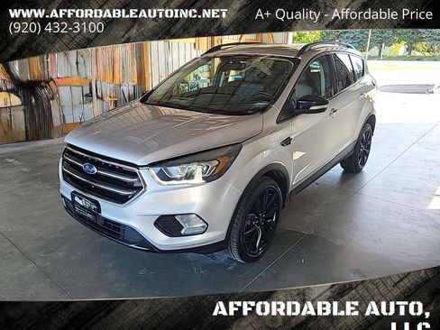 Used 2017 Ford Escape Titanium AWD/4WD image 1