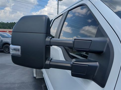 Used 2025 Ford F350 XL w/ XL Chrome Package image 20