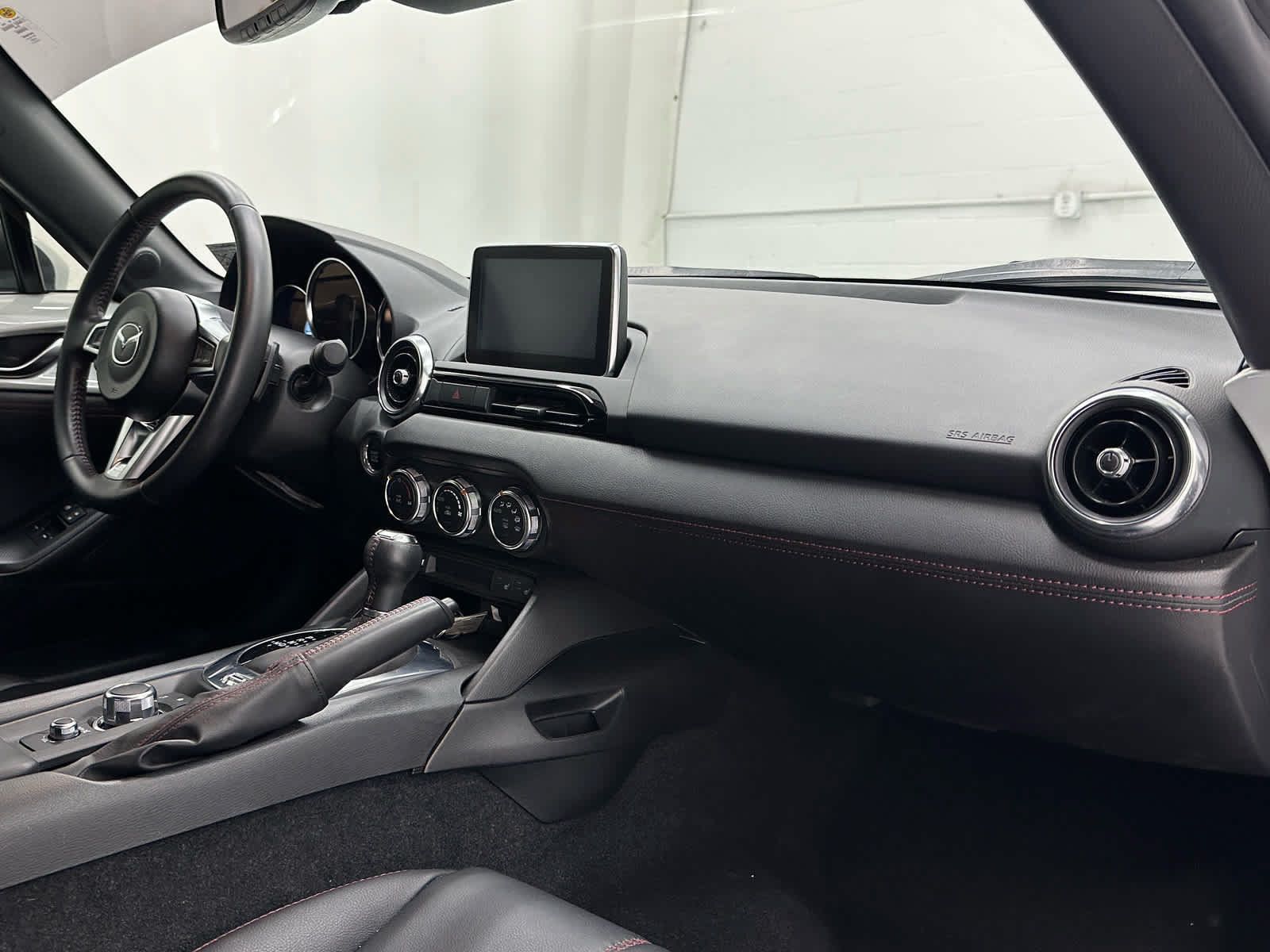 Used 2017 MAZDA MX-5 Miata RF Grand Touring RWD image 20