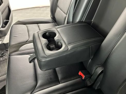 Used 2023 RAM 1500 Laramie AWD/4WD image 48