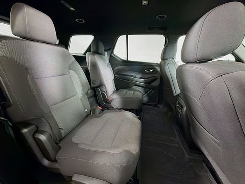 Used 2023 Chevrolet Traverse LT w/ LPO, Floor Liner Package AWD/4WD image 34