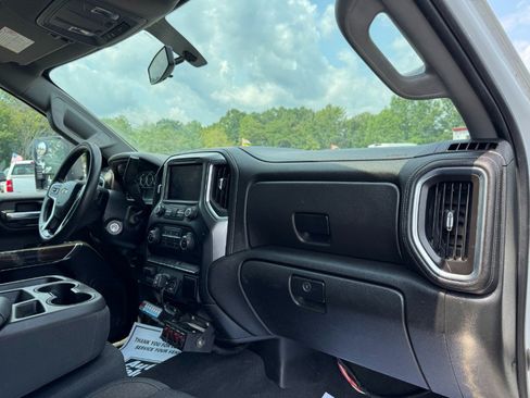 Used 2020 Chevrolet Silverado 2500 LT AWD/4WD image 19