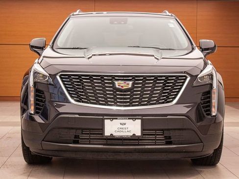 Used 2023 Cadillac XT4 Luxury w/ Cold Weather Package image 2