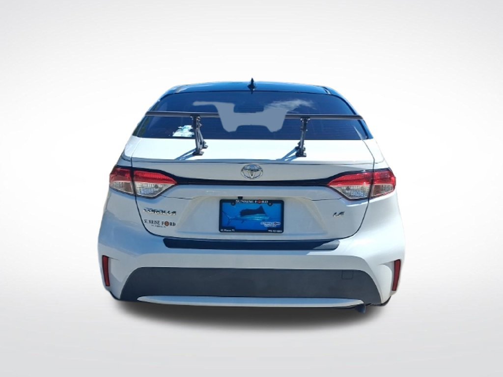 Used 2020 Toyota Corolla LE FWD image 7