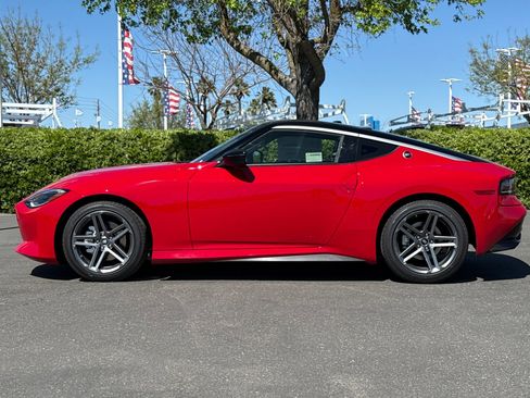 New 2026 Nissan Z Sport w/ Floor Mat Package RWD image 7