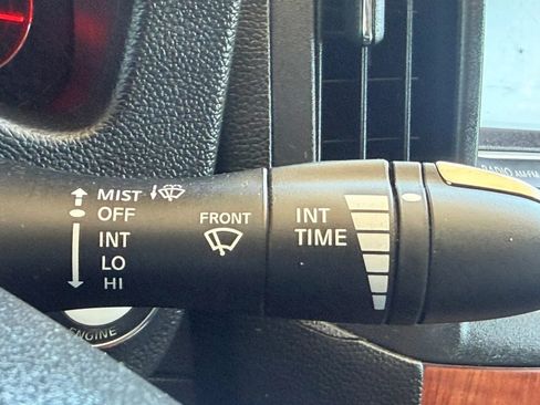 Used 2008 INFINITI G35 x Sedan w/ Premium Pkg image 13