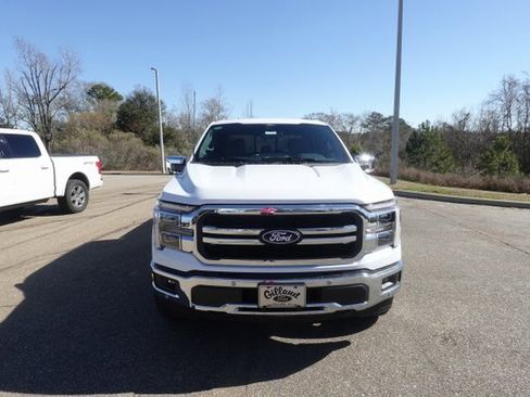 New 2025 Ford F150 Lariat w/ Equipment Group 501A Mid image 9