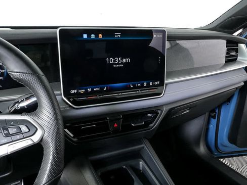 Certified 2025 Volkswagen Tiguan SE R-Line AWD/4WD image 16