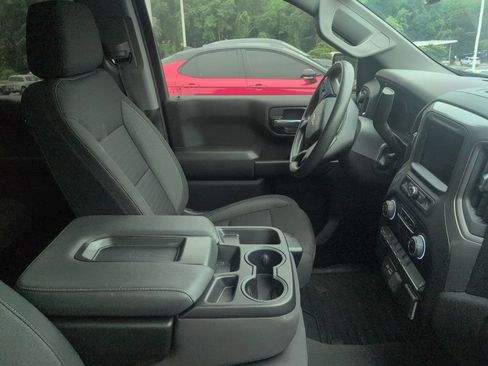 Used 2024 Chevrolet Silverado 1500 Custom AWD/4WD image 2