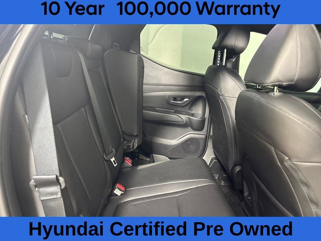 Used 2025 Hyundai Santa Cruz SEL FWD image 8