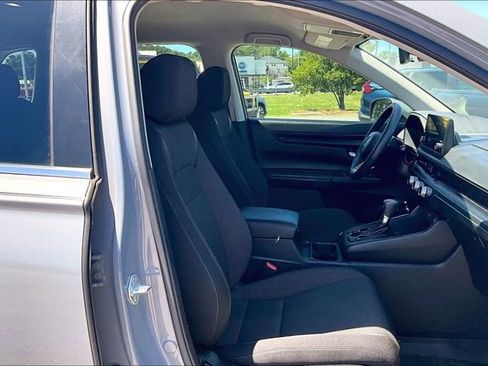 Certified 2023 Honda CR-V LX image 28