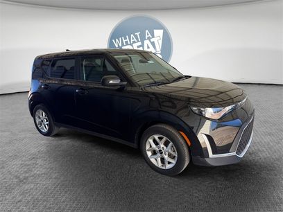 Certified 2024 Kia Soul LX w/ Option Group 015