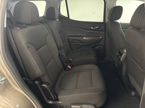 Used 2023 GMC Acadia SLE w/ Driver Convenience Package image 22