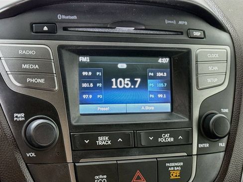 Used 2014 Hyundai Tucson SE FWD image 6