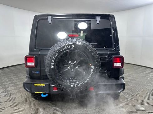 Used 2023 Jeep Wrangler Unlimited w/ Cold Weather Group image 4