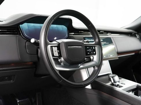 Used 2024 Land Rover Range Rover SV AWD/4WD image 14