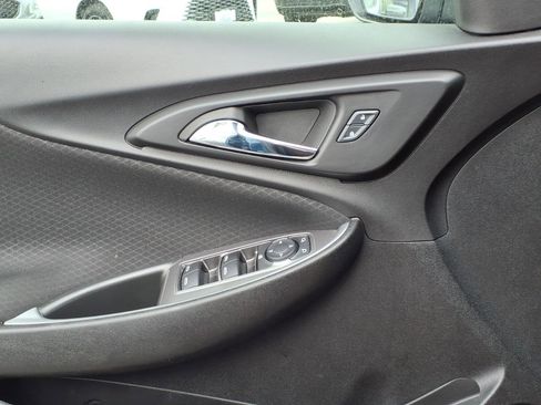 Used 2024 Chevrolet Malibu LT image 25