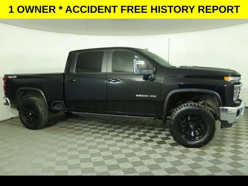 Used 2024 Chevrolet Silverado 2500 LT w/ Convenience Package image 2