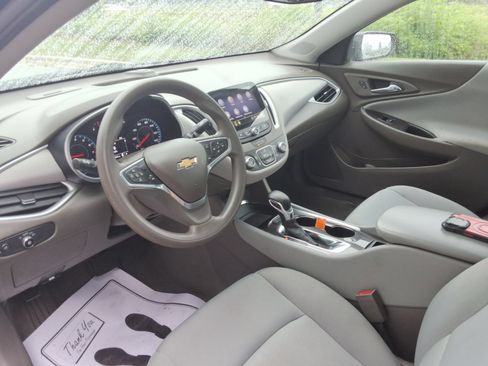 Used 2022 Chevrolet Malibu LS w/ Driver Confidence Package II FWD image 26