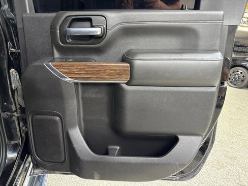 Used 2022 Chevrolet Silverado 3500 High Country w/ Z71 Off-Road Package image 72