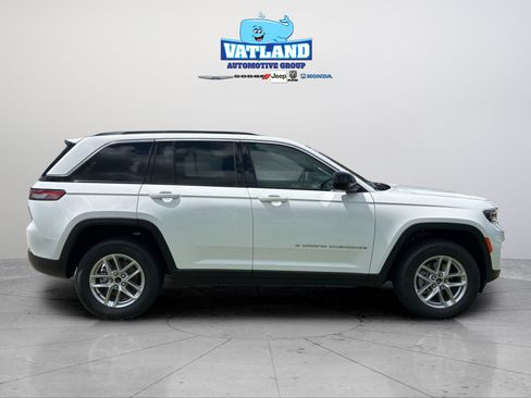 New 2026 Jeep Grand Cherokee Laredo X RWD image 6