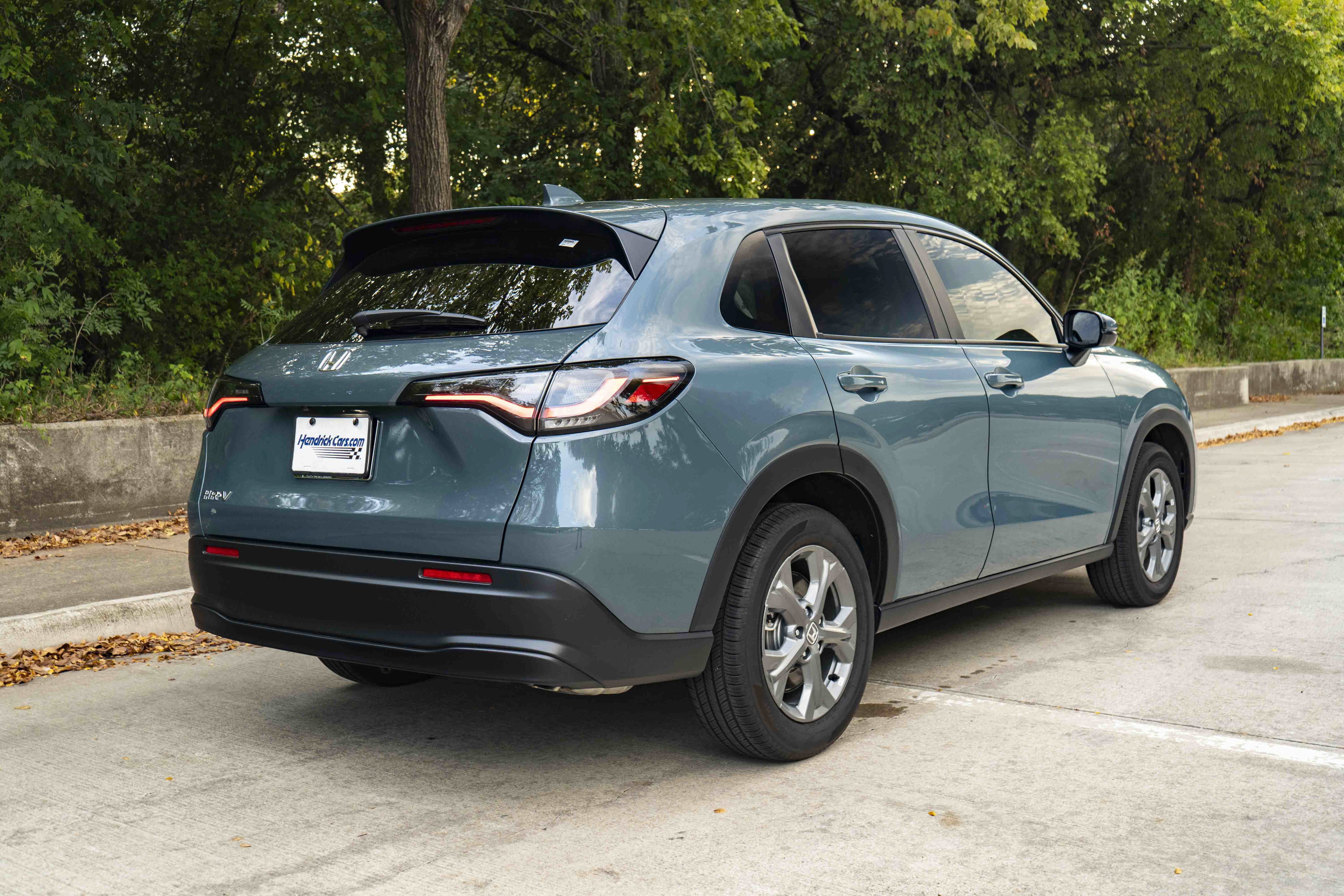 Used 2027 Honda HR-V LX image 9
