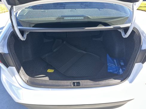 Certified 2025 Toyota Corolla LE image 31