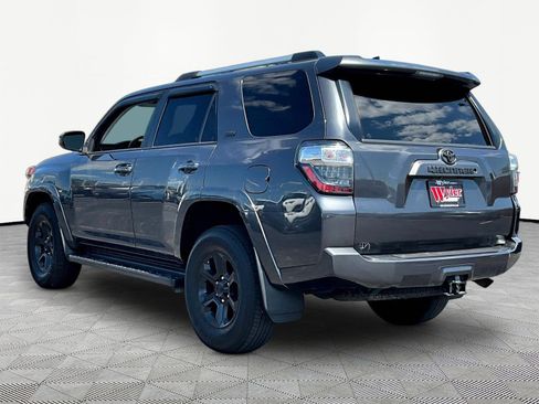 Used 2019 Toyota 4Runner SR5 AWD/4WD image 4