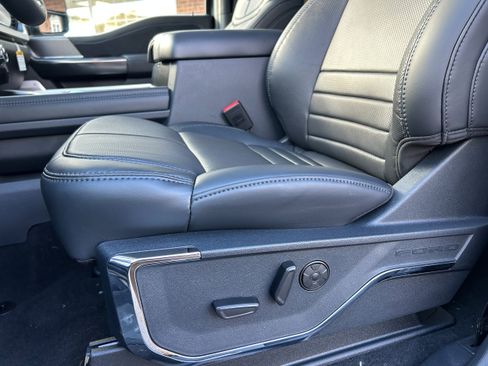 New 2026 Ford F350 Platinum w/ FX4 Off-Road Package image 54