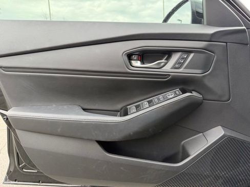 Used 2024 Honda Accord Touring image 14