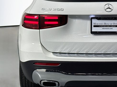 Certified 2026 Mercedes-Benz GLB 250 image 14